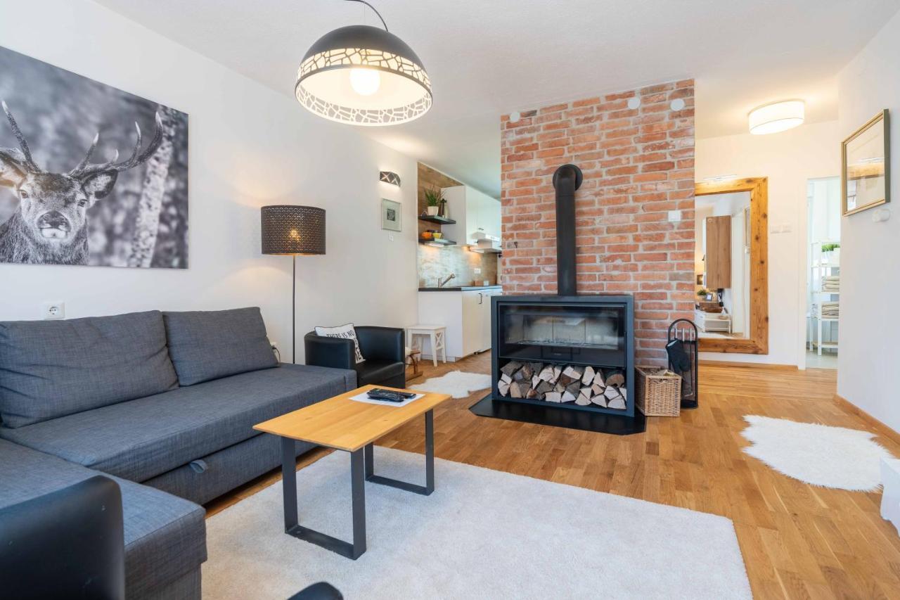 Apartma Pecek Kranjska Gora Extérieur photo