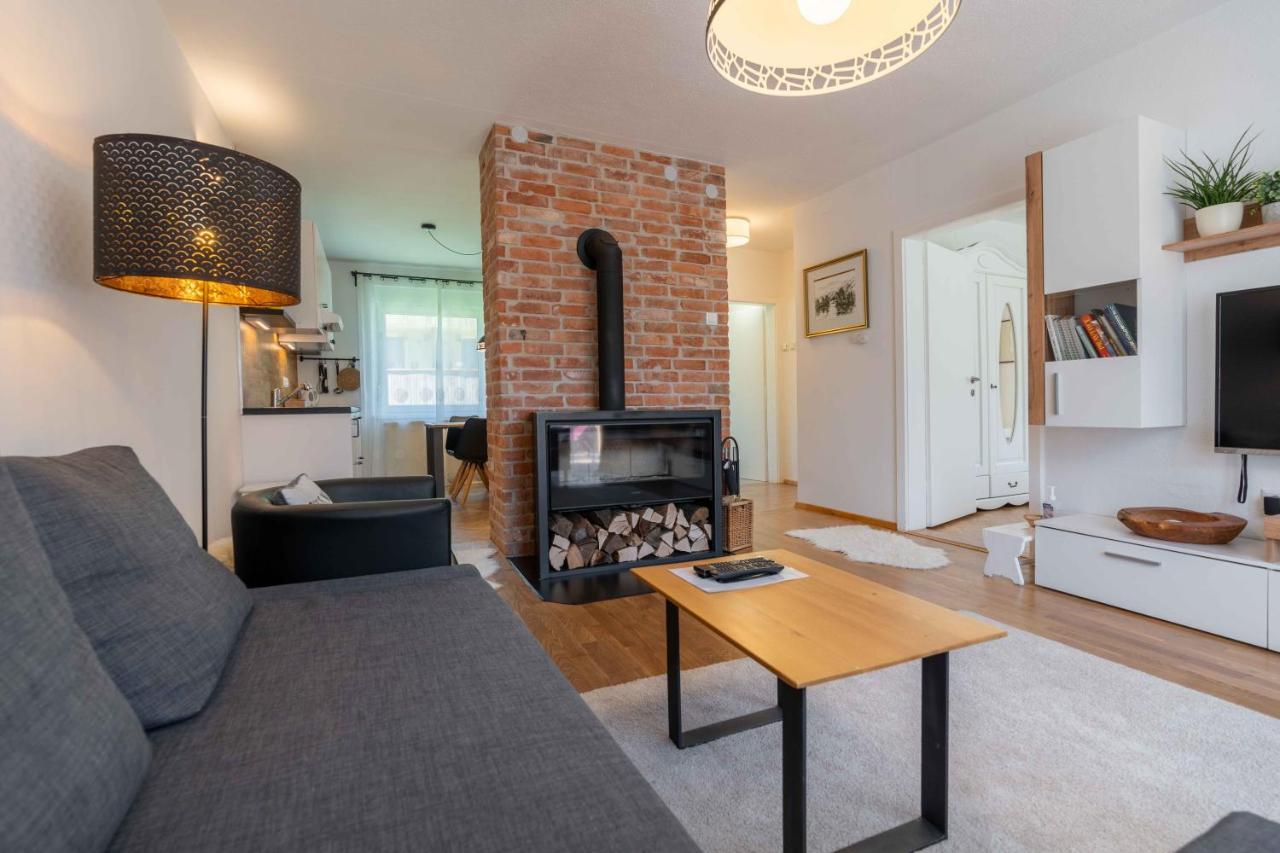Apartma Pecek Kranjska Gora Extérieur photo