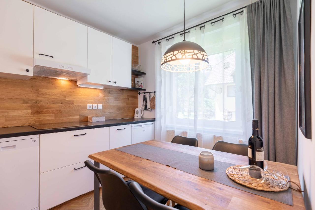 Apartma Pecek Kranjska Gora Extérieur photo